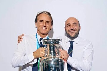 نظر مربی تیم ملی فوتبال درباره مدلینگ!