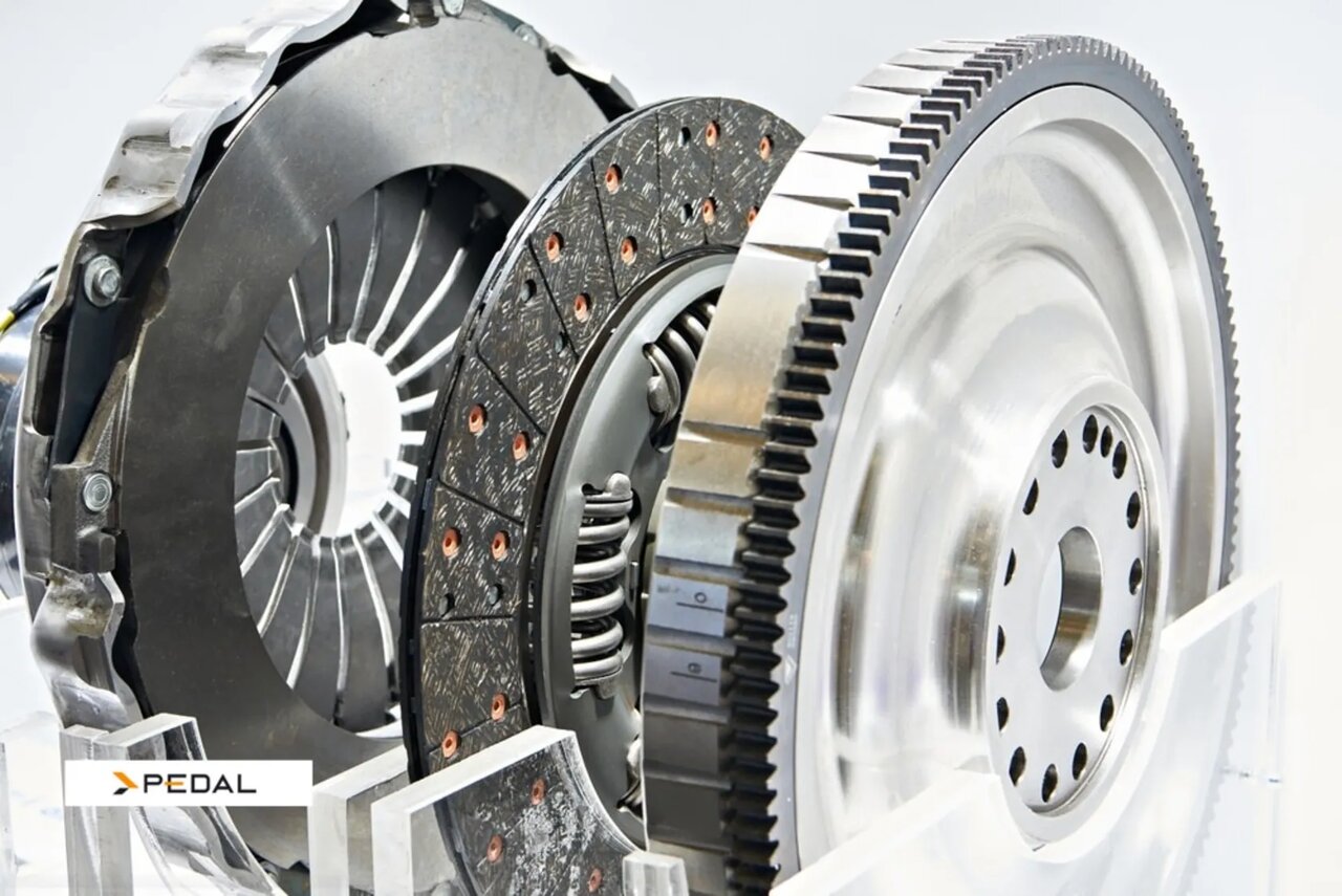 انواع کلاچ در وسایل نقلیه را بشناسید /عکس