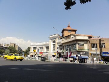 عکس/ میدان مخبرالدوله در دهه ۴۰