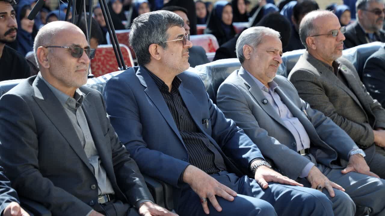بهرهبرداری از دو مجموعه آموزشی جدید در شهرستان میبد بهرهبرداری از دو مجموعه آموزشی جدید در شهرستان میبد