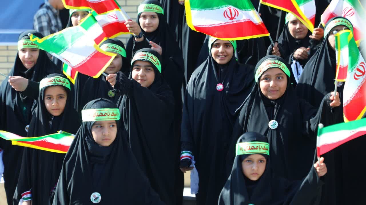 بهره‌برداری از دو مجموعه آموزشی جدید در شهرستان میبد