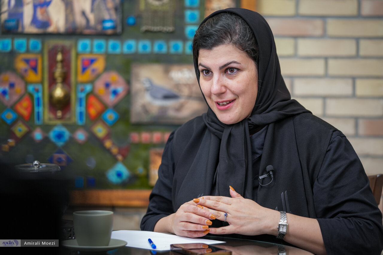 متقاضیان فرزندخواندگی اکثراً نوزادِ دخترِ سالم میخواهند/ آمار درخواست فسخ سرپرستی زیاد شده است/ به زنان مجرد متقاضی، فرزندخوانده نوزاد نمیدهند