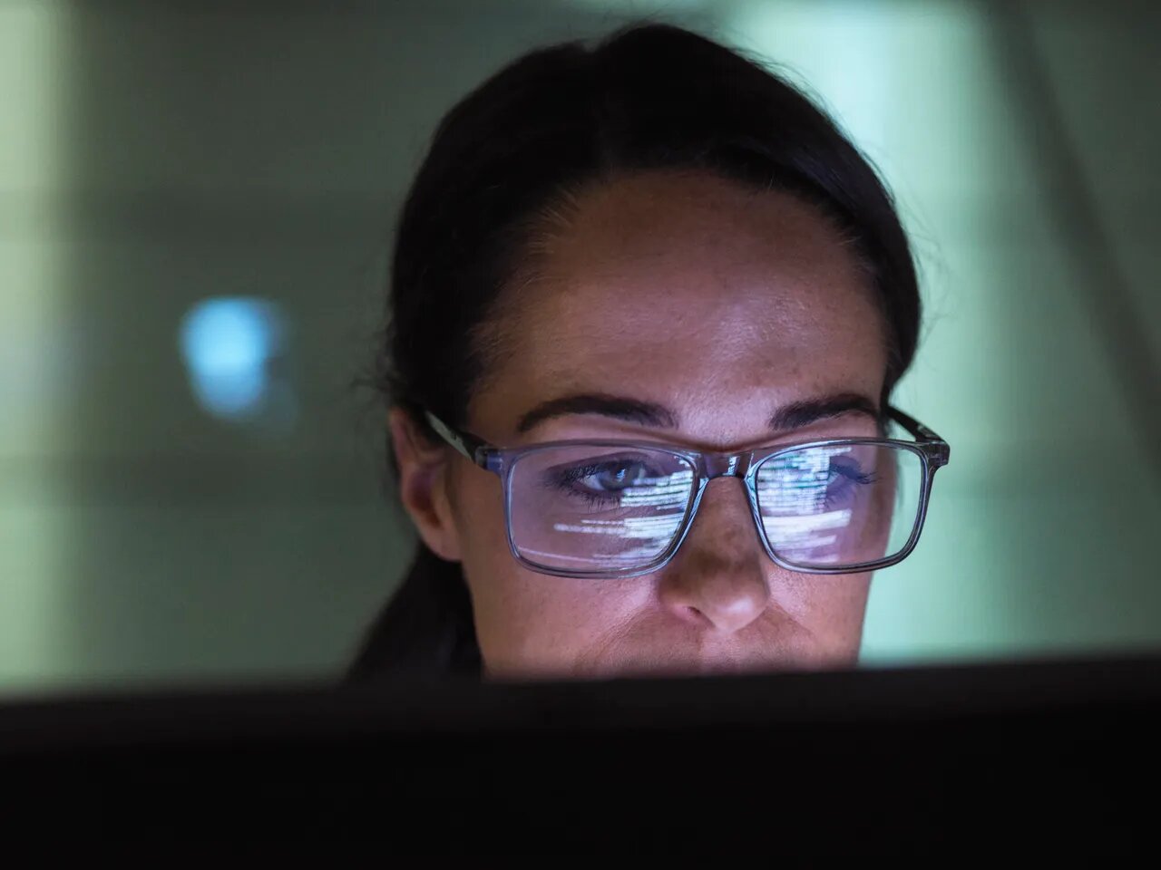 امیدوارکنندهترین سپر دفاعی در برابر هوش مصنوعی / چطور گول صداهای جعلی را نخوریم؟