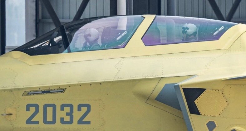 «اژدهای سیاه» در آسمان / همکاری جنگنده و پهپاد عملیاتی شد