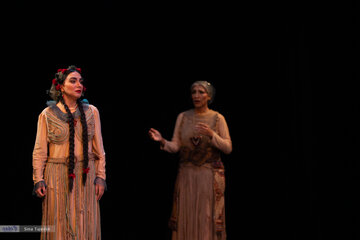 تئاتر عروس انار