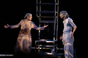 تئاتر عروس انار