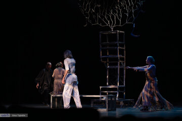 تئاتر عروس انار