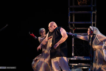 تئاتر عروس انار