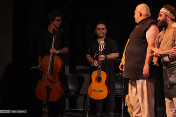 تئاتر عروس انار