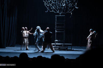 تئاتر عروس انار