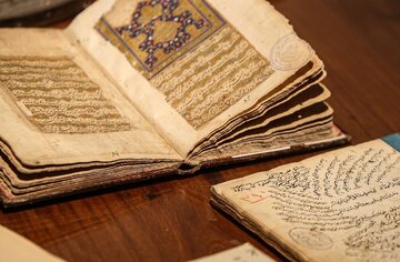 ماجرای انتقال مخفیانه نسخ خطی آیت‌الله حائری به ایران/ زنی که میراث مکتوب شیعه در عراق و ایران را نجات داد