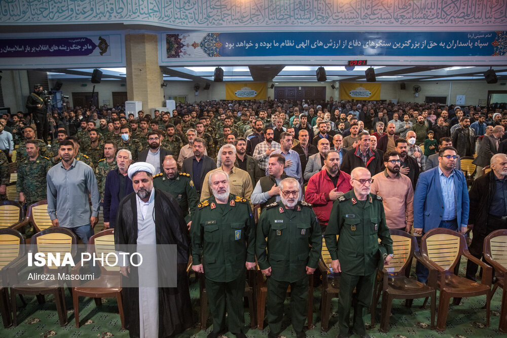 عکسی از چهره خندان سردار فدوی در یک مراسم/ فرمانده جدید هوا و فضای سپاه هم بود+ تصاویر