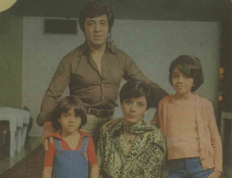 گلپا: هرکسی بیاید «دلِی دلِی» کند و «امان امان» بگوید که موسیقی پیش نمیرود/ همسر گلپا: او یک مرد وفادار و پایبند خانواده است