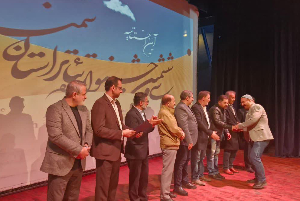 از بازبینی ۱۶ اثر تا ۱۰ نمایشی که سالن‌ها را لبریز کرد، صحنه‌های روشن، شهر بیدار/ برگزیدگان سی و ششمین جشنواره تئاتر استان سمنان
