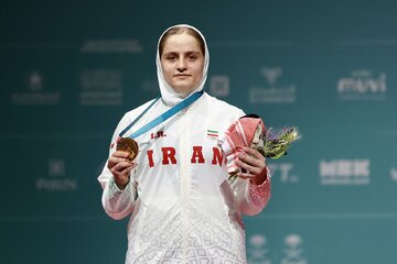 مهسا بهشتی: خودم درس می‌خوانم و دکتر می‌شوم!