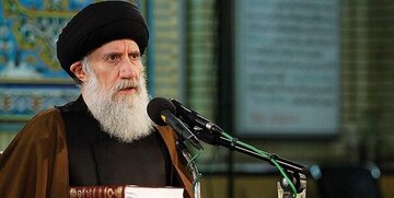 راز یک «ذکر طلایی» از استاد آیتالله فاطمینیا؛ ذکری فوقالعاده برای شیعیان راز یک «ذکر طلایی» از استاد آیتالله فاطمینیا؛ ذکری فوقالعاده برای شیعیان