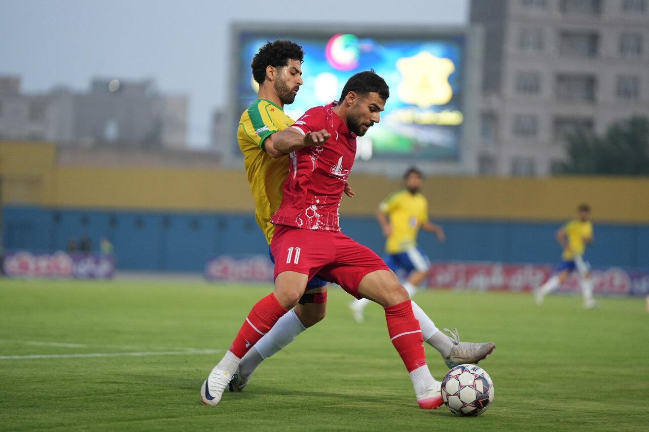 گزارش تصویری | بازی دو تیم فوتبال صنعت نفت آبادان و فرد البرز