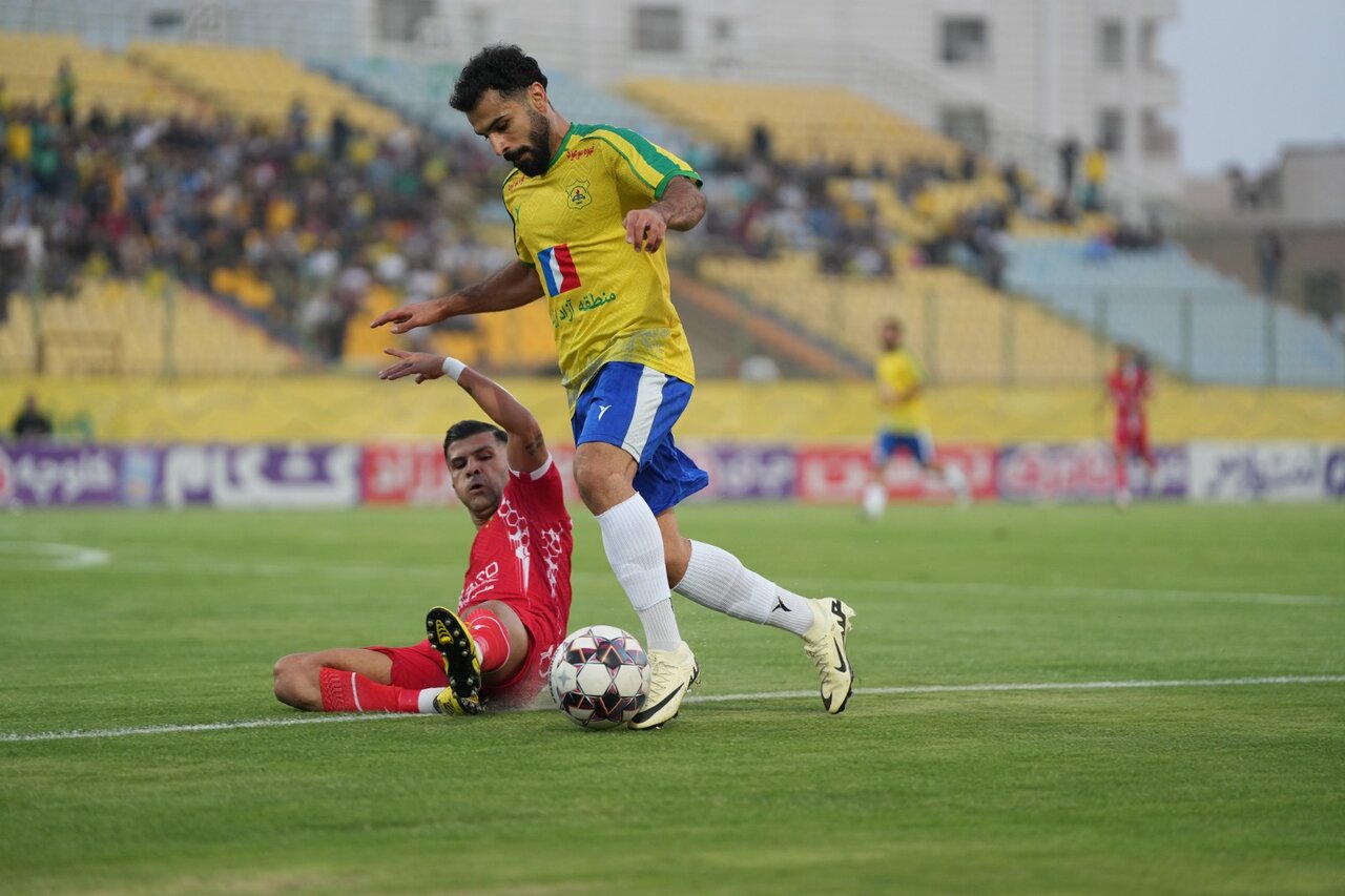 گزارش تصویری | بازی دو تیم فوتبال صنعت نفت آبادان و فرد البرز