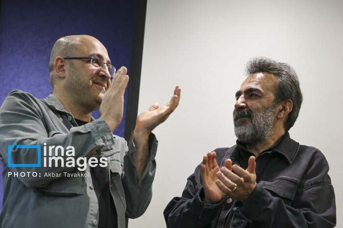 ترس‌های ۱۹ سالگی را در ۶۵ سالگی هم دارم/  گمان می‌کردیم در تونلی تاریک محبوس شده‌ایم