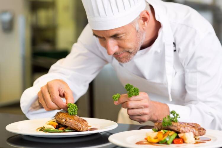 ببینید | شوخی آشپزهای حرفه‌ای با مشتریان