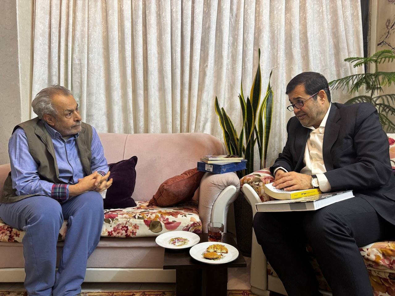 عیادت وزیر ورزش و جوانان از ابراهیم افشار 2