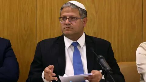 دیوان عالی از نخستوزیر اسرائیل خواست تا در خصوص عدم removal بنگویر توضیحات لازم را ارائه دهد. دیوان عالی از نخستوزیر اسرائیل خواست تا در خصوص عدم removal بنگویر توضیحات لازم را ارائه دهد.