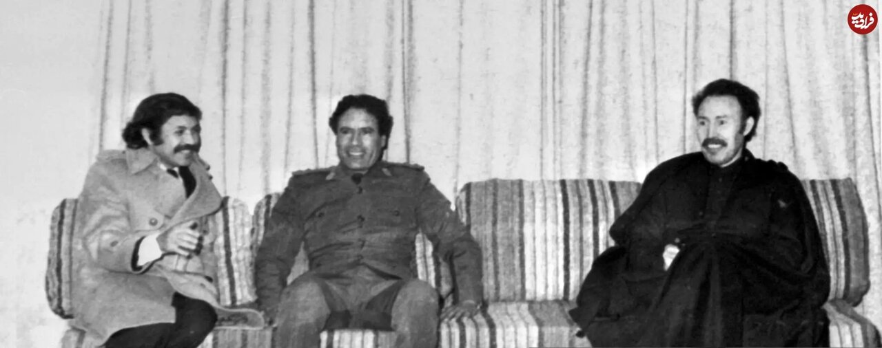 عکس/ معمر قذافی در دیدار با رئیسجمهور الجزایر؛ سال ۱۳۵۴