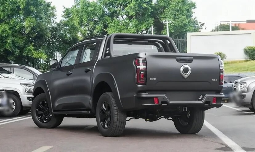 رقیب چینی تویوتا هایلوکس به میدان آمد