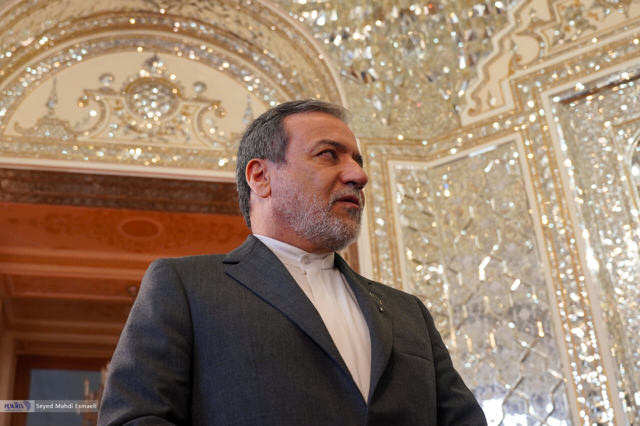 ببینید | عراقچی: سیاست خارجی هر کشور یک امر حاکمیتی است که در مرکز تصمیم‌گیری می‌شود و ...