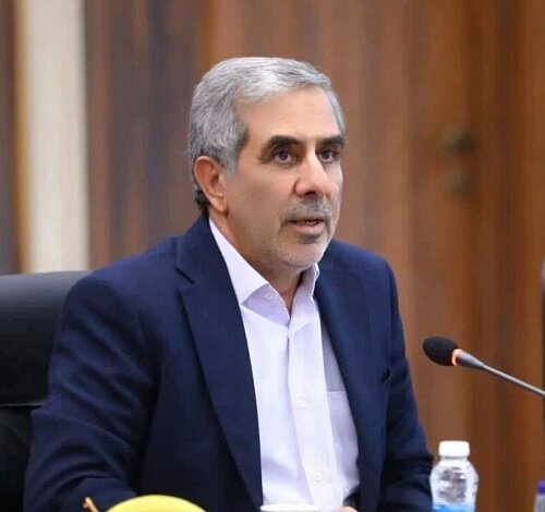 رئیس‌جمهور به مناسبت آغاز فعالیت دو پروژه صنعتی بزرگ در قزوین، در مراسمی حضور یافت. این طرح‌ها با هدف توسعه اقتصادی و ایجاد اشتغال در منطقه به بهره‌برداری رسیدند.