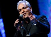 اخطار به مهران مدیری: در صورت تکرار بازخوانی «سوغاتی» بر علیه‌تان پرونده قضایی گشوده می‌شود!