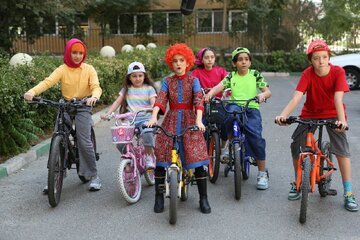 ماجراهای ارسال اشتباه دختر رباتیک / کارگردانی که دوست دارد قهرمان قصه‌هایش دخترها باشند