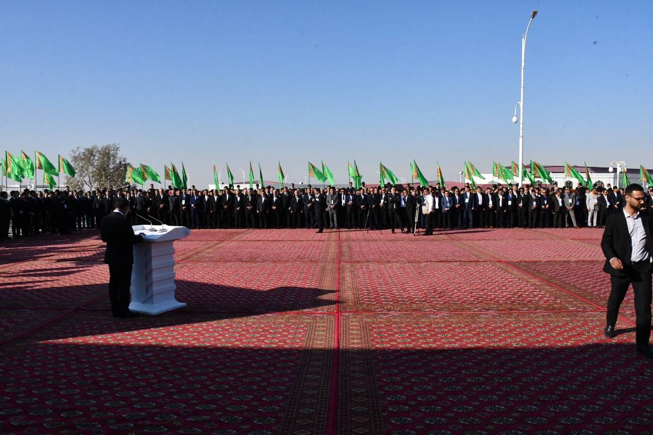 نمایشگاه تخصصی توانمندیها و فرصتهای صادراتی ایران در بالکانآباد ترکمنستان آغاز به کار کرد