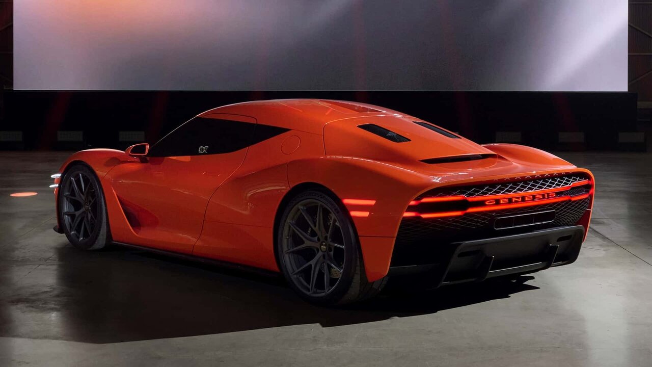 سورپرایز جنسیس / حمله به قلب مرسدسبنز و بیامو با «ماگما»