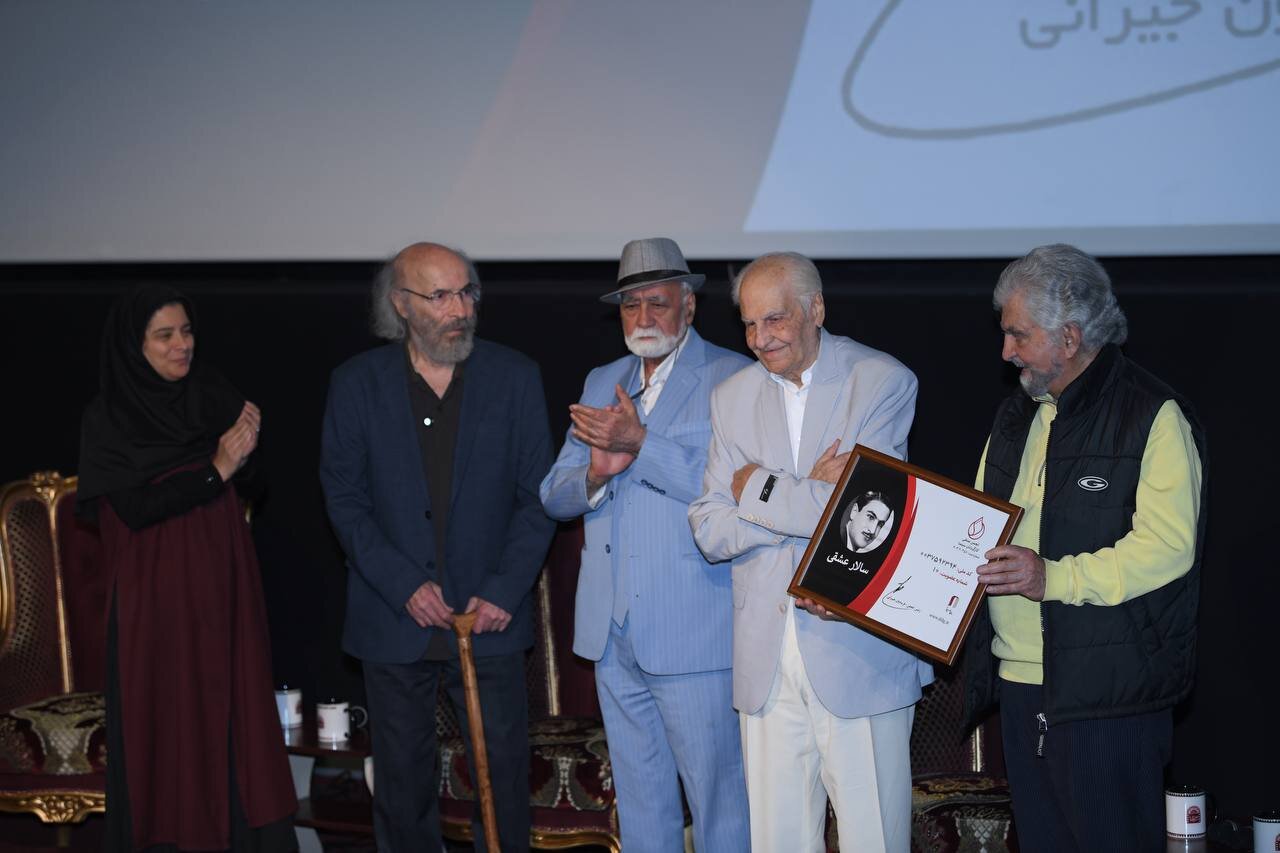 کارگردانِ 74 ساله‌ای که در 35 سالگی هم پیشتاز بود / تقدیر از کهن‌سال‌ترین «سینماگر» در قیدِ حیات سینمای ایران / تجلیل از زنِ در سایه‌ی سینما 4