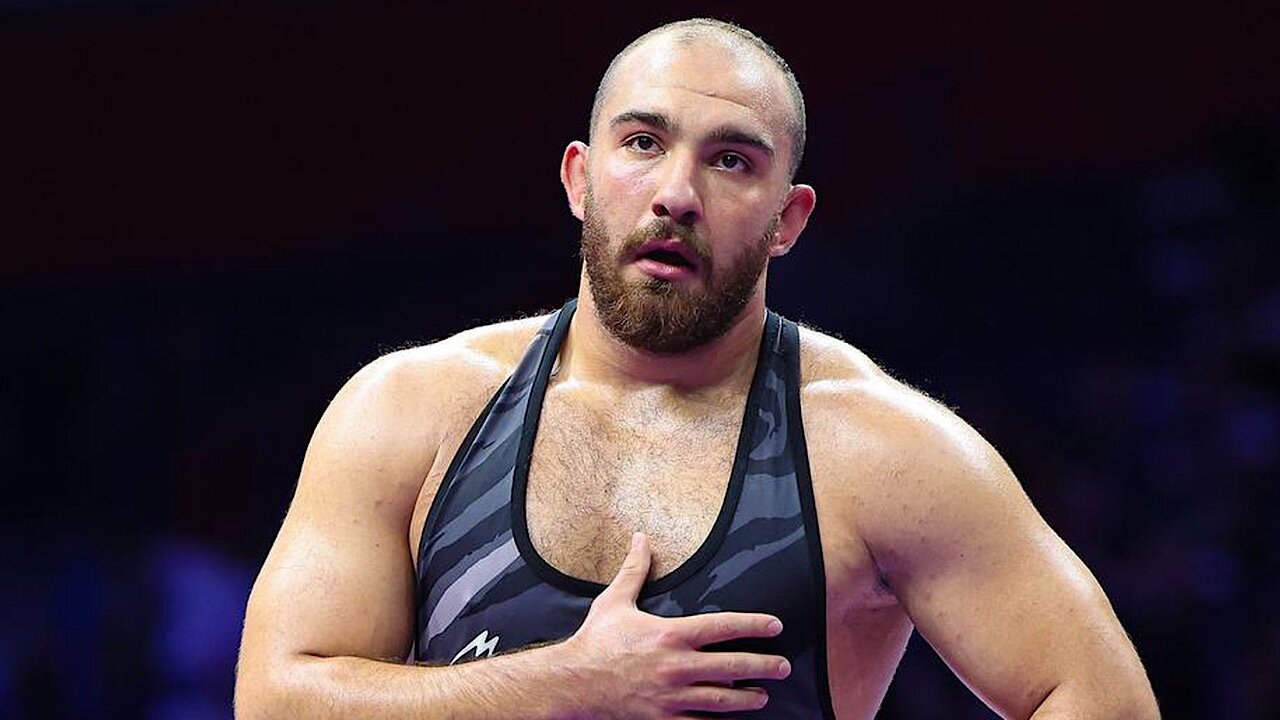 ببینید | مدال طلای زارع پایان کار کشتی آزاد ایران در ریاض