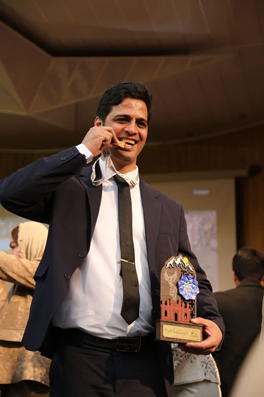 سمنان در اوج افتخار؛ تجلیل ملی از فاتحان ۳۱ قله کشور در همایش سیمرغ