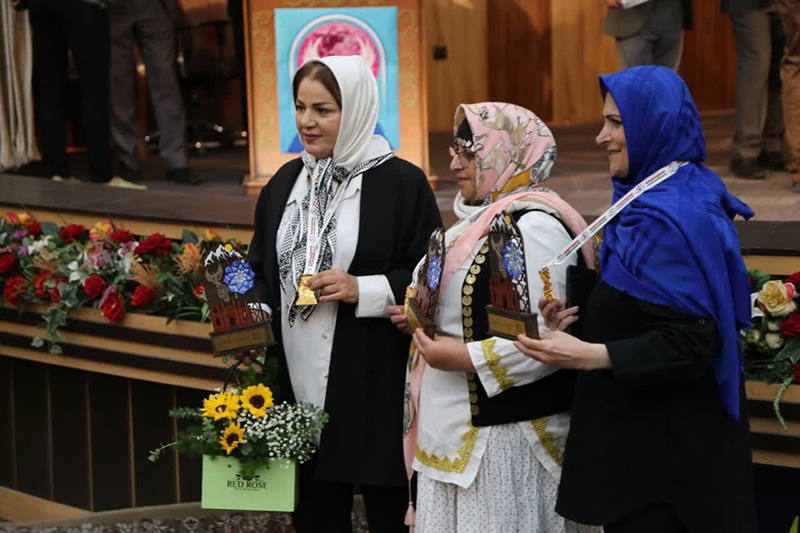 سمنان در اوج افتخار؛ تجلیل ملی از فاتحان ۳۱ قله کشور در همایش سیمرغ