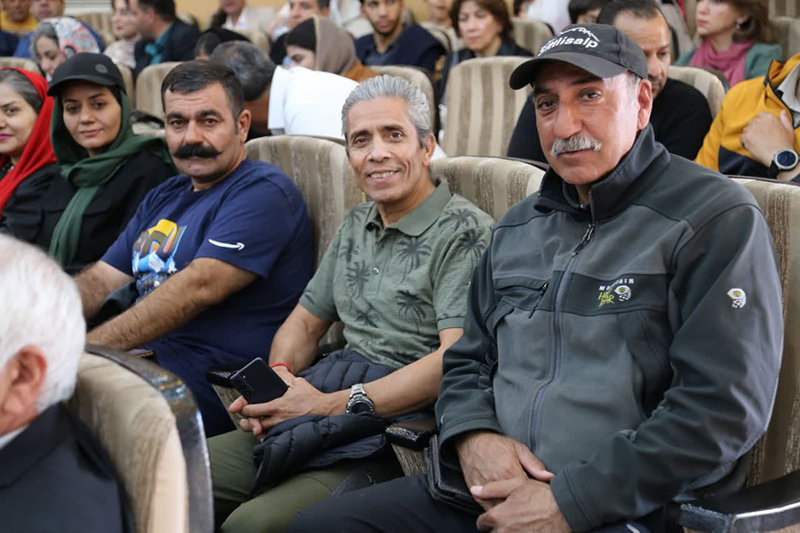 سمنان در اوج افتخار؛ تجلیل ملی از فاتحان ۳۱ قله کشور در همایش سیمرغ