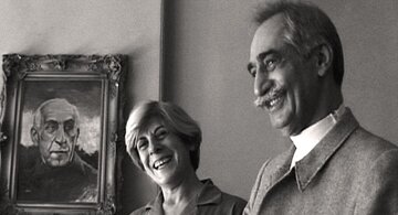 یکشنبه سیاه فروهرها در خیابان هدایت/ جانیان با دسته گل و شیرینی آمدند!