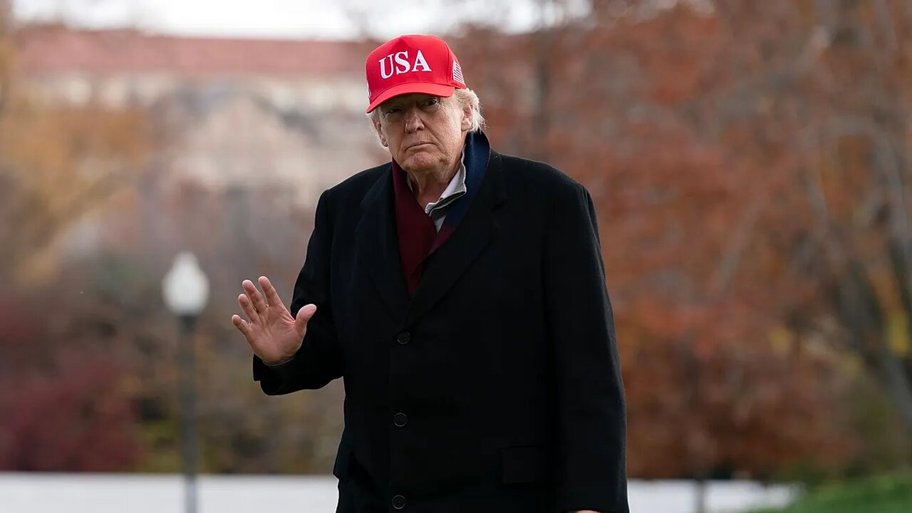 دولت ترامپ به مادورو هشدار داد که اگر از قدرت کنارهگیری نکند، ممکن است اقدام نظامی انجام دهد. دولت ترامپ به مادورو هشدار داد که اگر از قدرت کنارهگیری نکند، ممکن است اقدام نظامی انجام دهد.