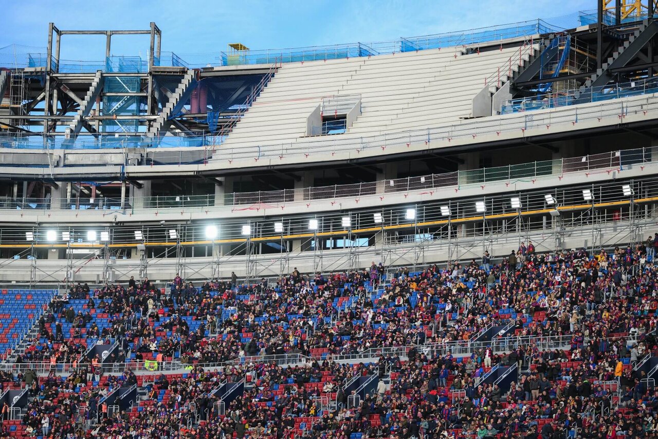 بازگشت بارسلونا به خانه قدیمی؛ اشکها، نگرانیها و در نهایت امید پس از ۹۰۹ روز دوری