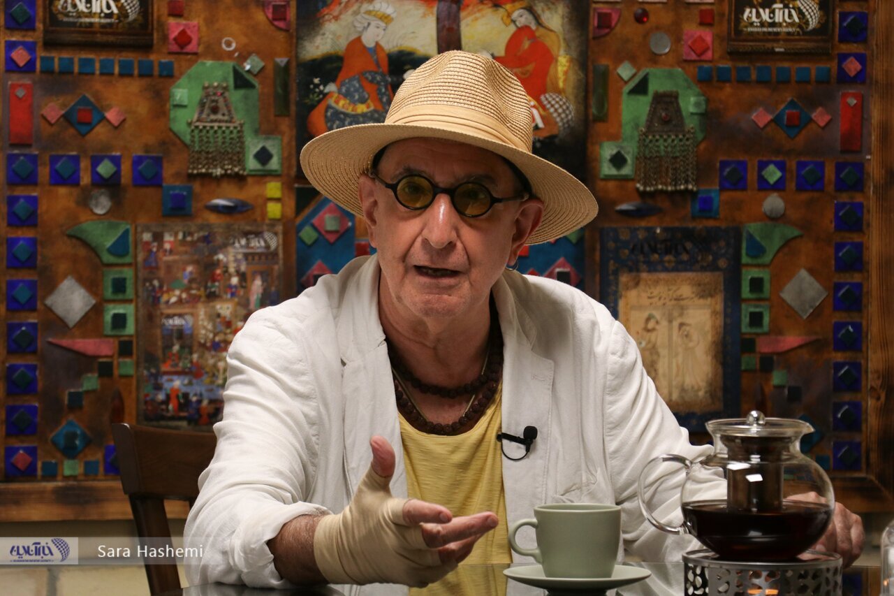 سوپراستاری که تا ۴ صبح برای فرهاد آئیش درددل کرد و می خواست او «ددی»اش باشد!