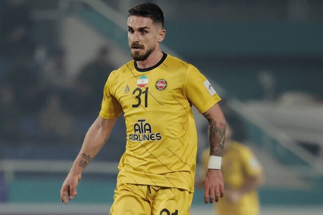 ستاره تراکتور بهترین بازیکن زمین شد