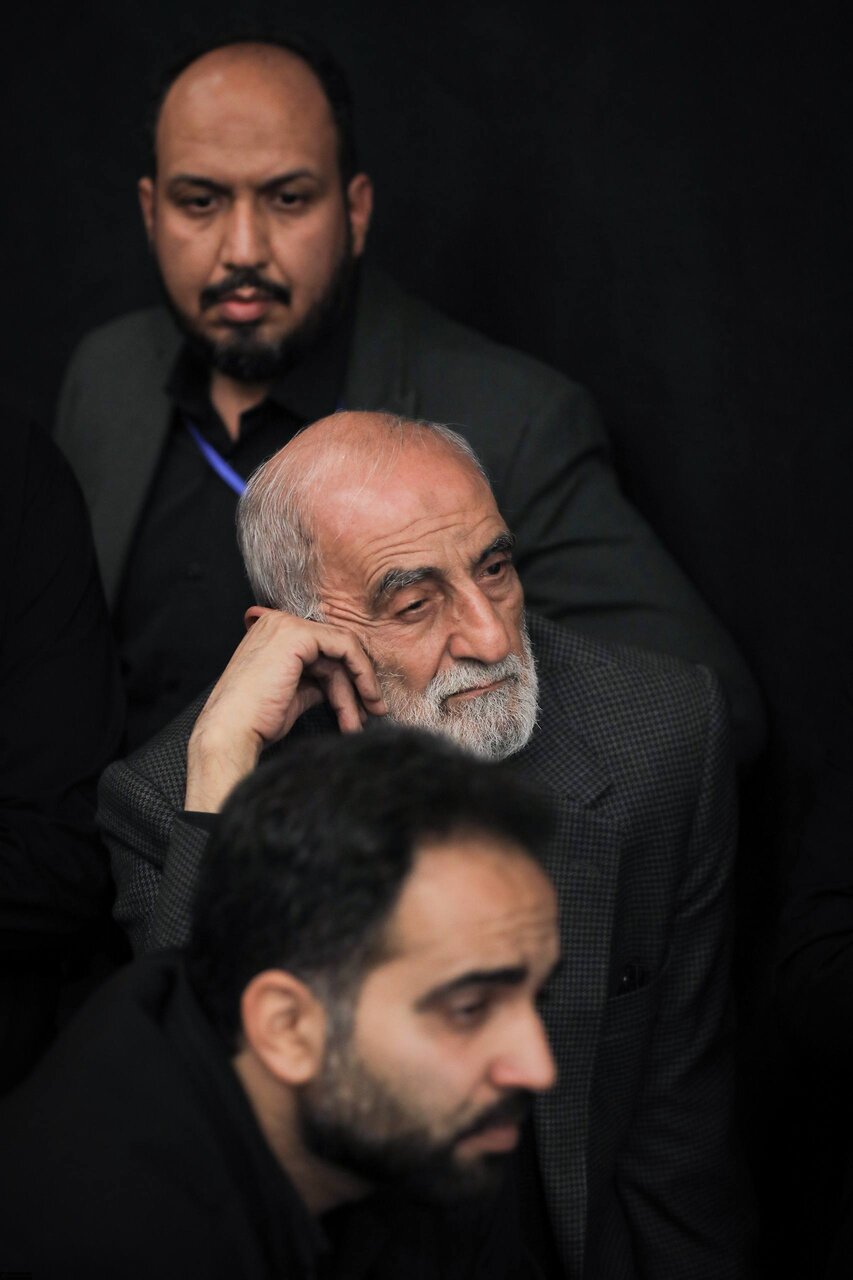 جدیدتربن تصاویر از حسین شریعتمداری و قاضی صلواتی در حسینیه امام خمینی (ره)