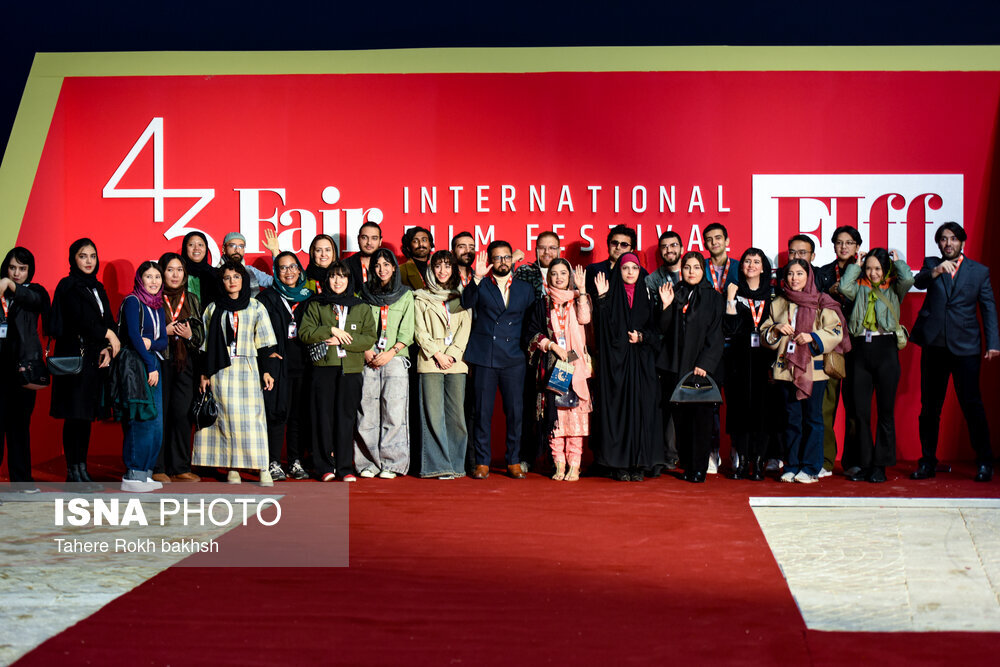 افتتاحیه چهل‌وسومین جشنواره جهانی فیلم فجر / خارجی‌هایی که به شیراز آمدند / گزارش تصویری 5