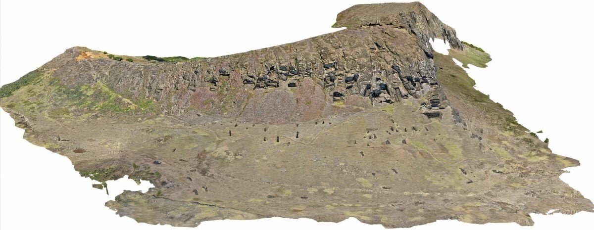 وقتی مجسمههای عظیم سنگی راه میروند / اسطوره یا فناوری پیشرفته باستانی؟