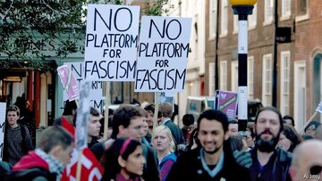 لیبرالیسم چگونه فاشیسم را توجیه می کند؟