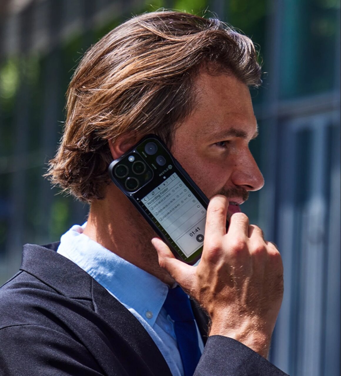 تبدیل گوشی به یک مرکز بهرهوری مجهز به E Ink و هوش مصنوعی، تنها با یک قاب! تبدیل گوشی به یک مرکز بهرهوری مجهز به E Ink و هوش مصنوعی، تنها با یک قاب!