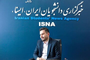 عضو حزب اعتدال و توسعه: کشور باید از سیاست‌زدگی به سمت عقلانیت اجرایی حرکت کند / سیاست خارجی مورد اشاره رهبری نوعی عقلانیت سخت است